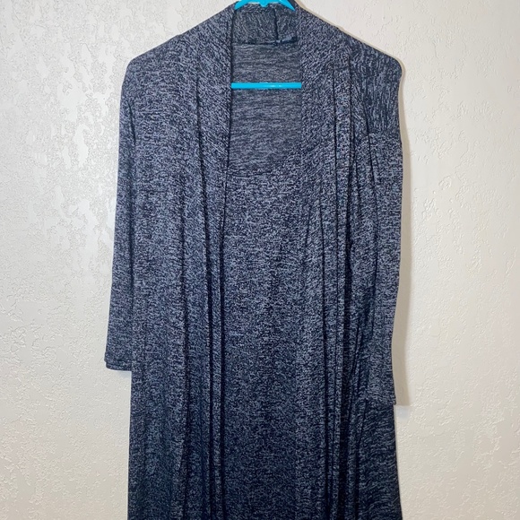 Tiffany & Grey Dress - Picture 8 of 8